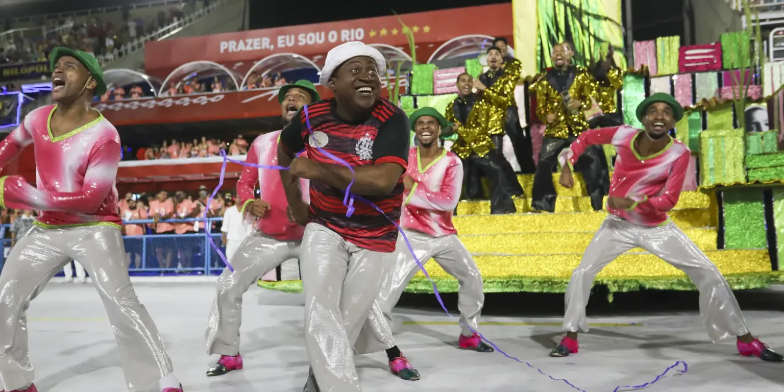 Rio de Janeiro: desfile da Série Prata tem cobertura ao vivo para