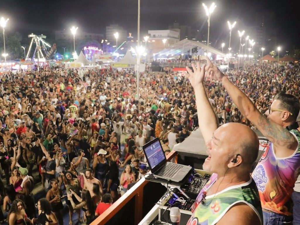 Mongaguá e Peruíbe: programação completa do Carnaval com blocos e shows