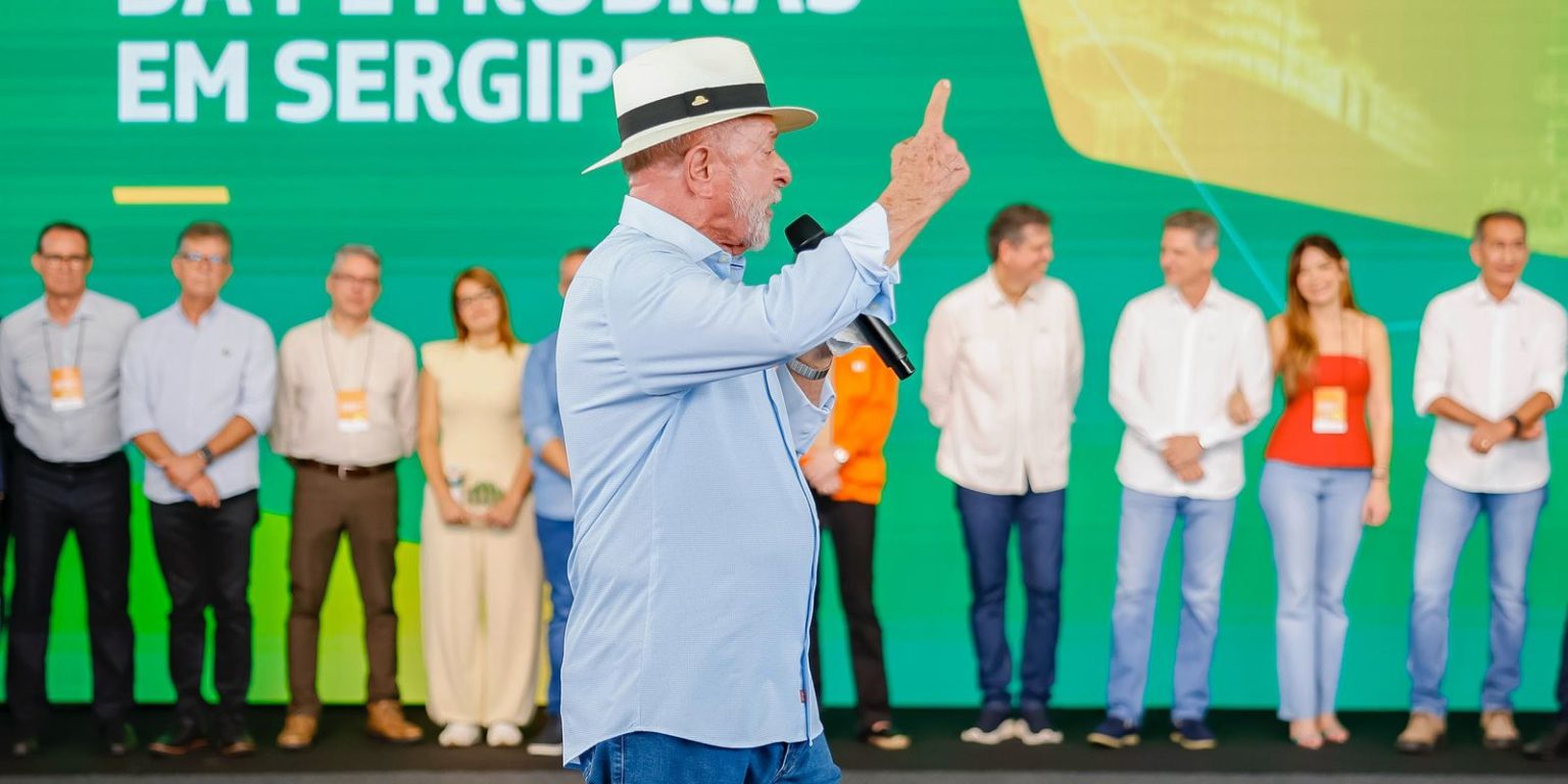 Lula reafirma indicação de Jorge Messias para o STF após rejeição