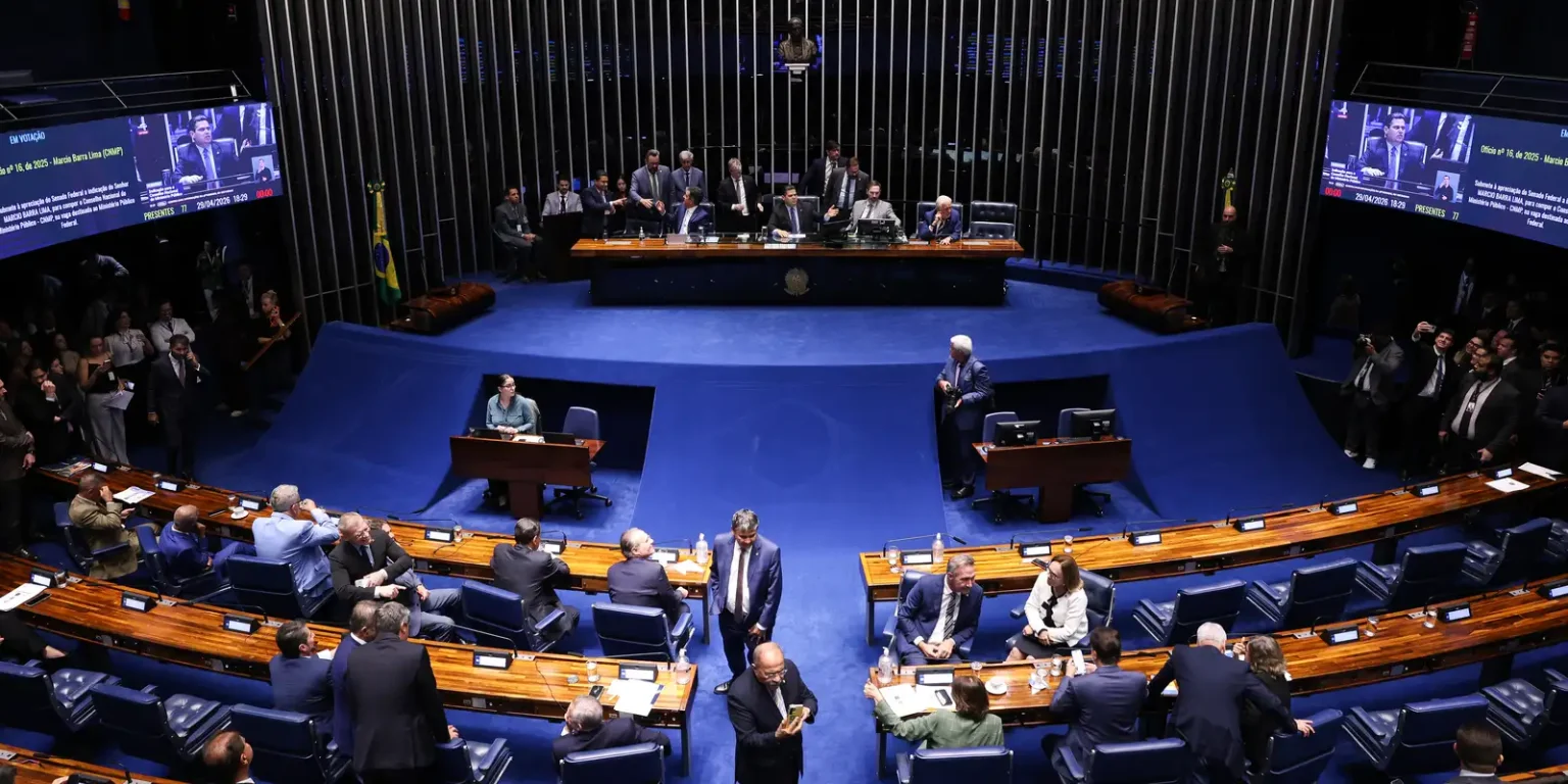 Alcolumbre: PEC do fim da escala 6×1 aguarda tramitação no Senado