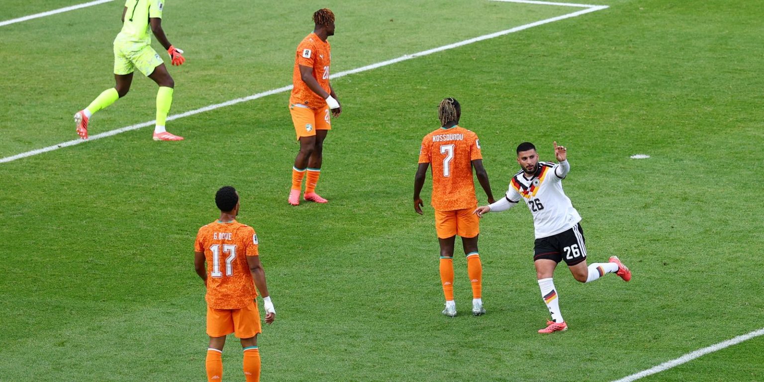 Alemanha supera Costa do Marfim de virada e avança no mundial
