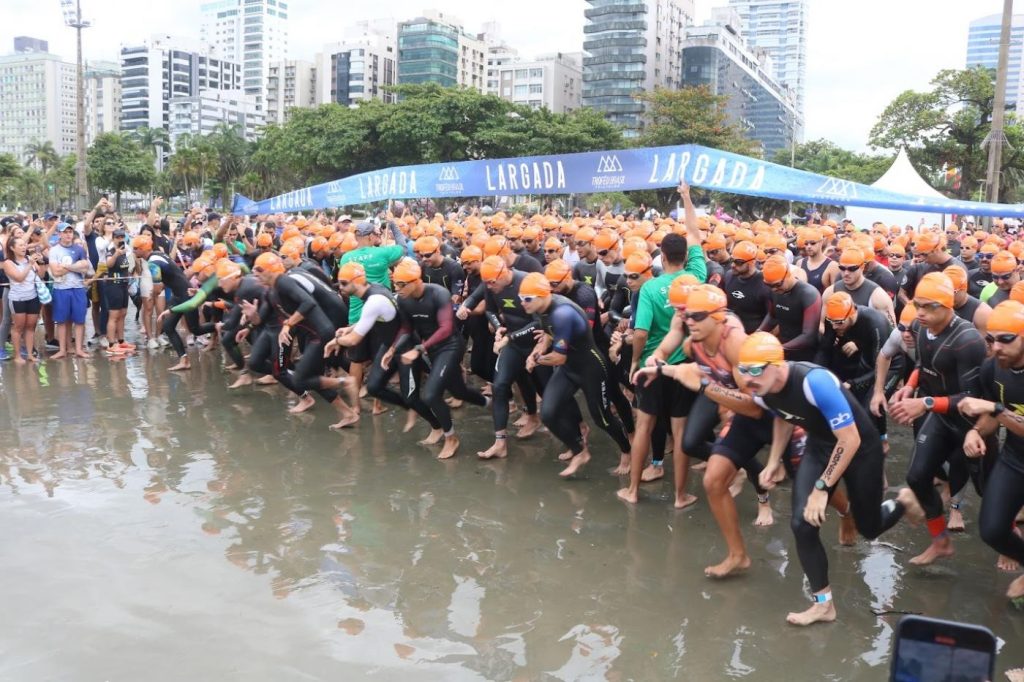 Troféu Brasil de Triathlon altera trânsito em Santos: veja rotas alternativas