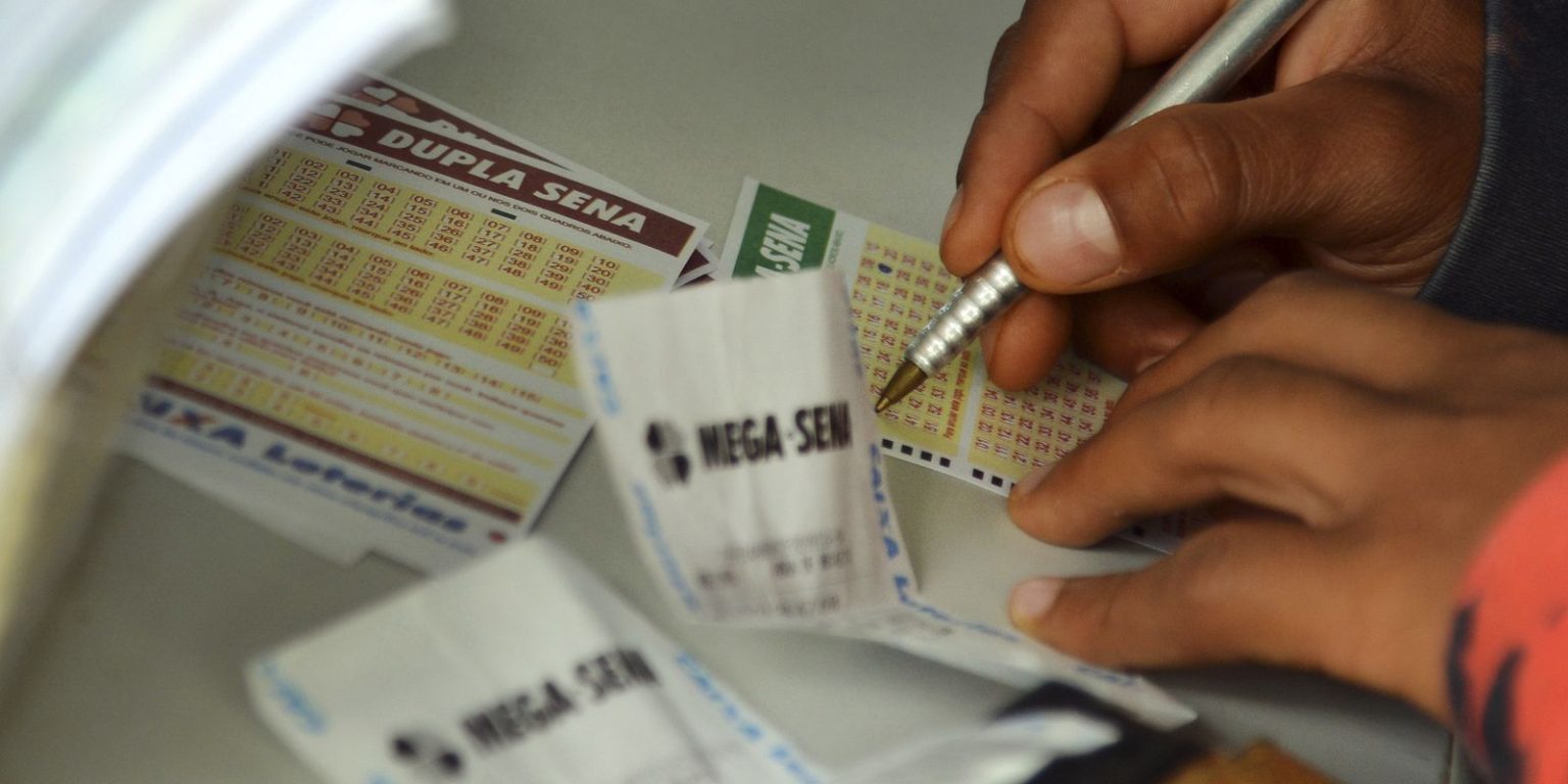 Mega-Sena acumula para R$ 30 milhões; veja os números do último sorteio