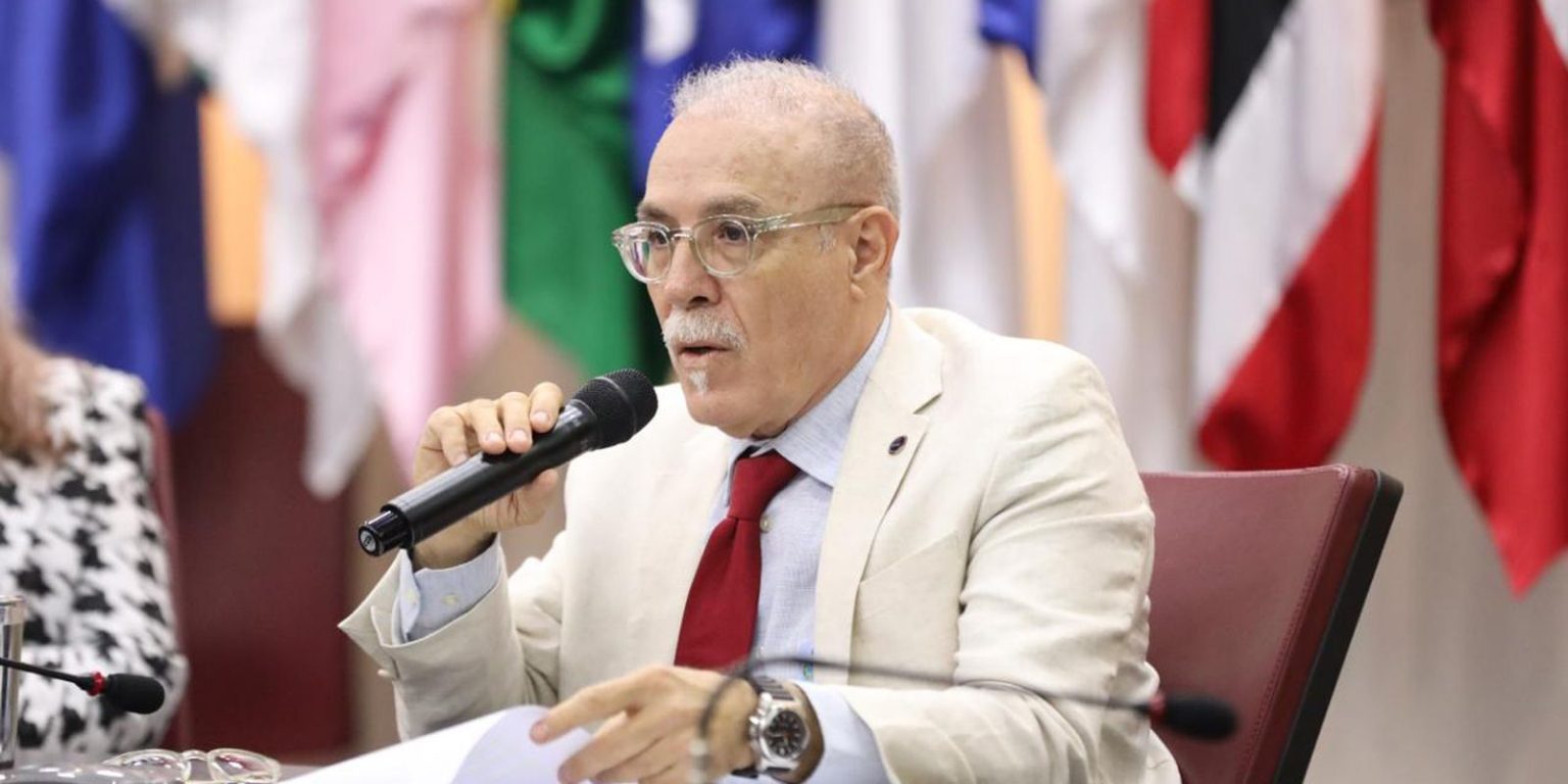 Conselheiro da anistia defende que empresas paguem por apoio à ditadura