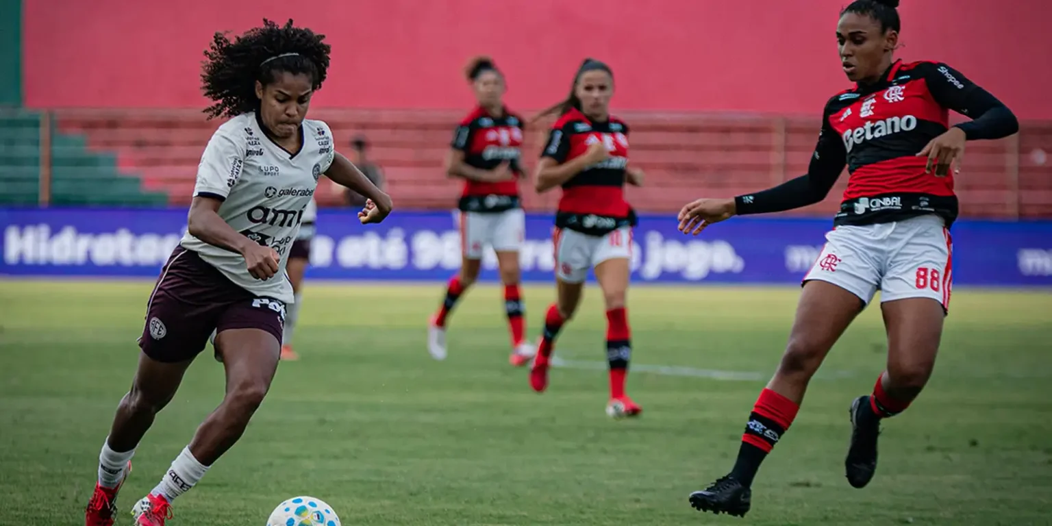 Brasileirão Feminino: Flamengo inicia quartas de final com vitória sobre a Ferroviária