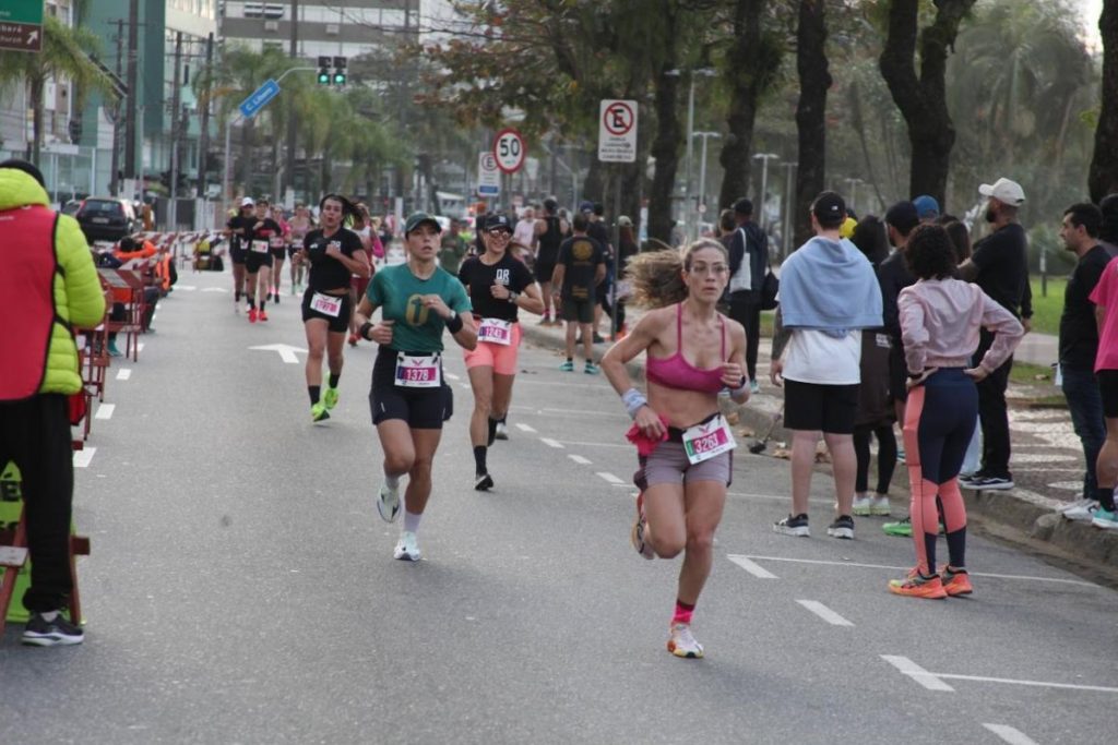 Corrida Afrodite altera trânsito em Santos neste domingo; veja desvios e linhas