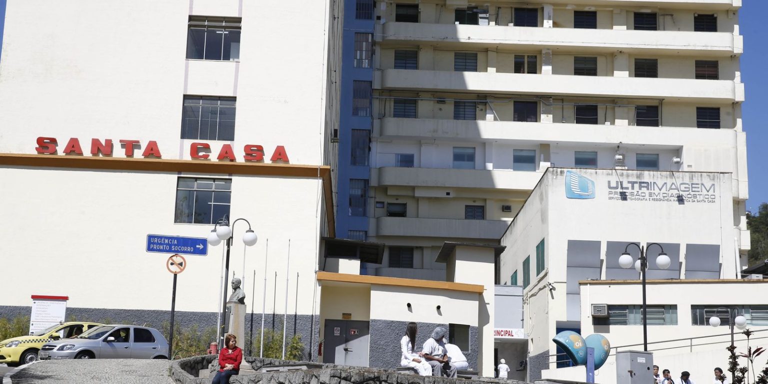 Lei prorroga uso de FGTS para hospitais filantrópicos até 2030